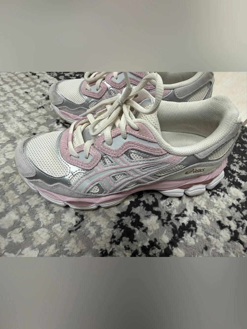 Asics Women Pink